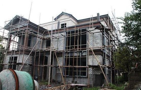 农村自建别墅,20万成本,在城里要300万都买不到!
