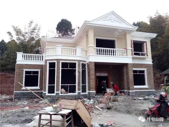 成都42万自建二层小别墅,这让一般包工头抓狂的坡屋顶啊!