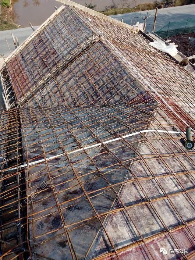 成都42万自建二层小别墅,这让一般包工头抓狂的坡屋顶啊!
