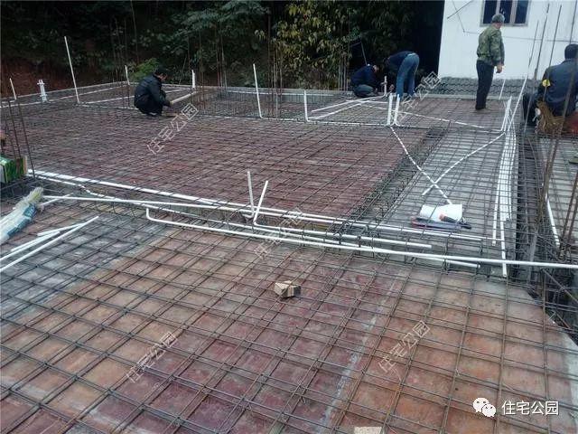 成都42万自建二层小别墅,这让一般包工头抓狂的坡屋顶啊!