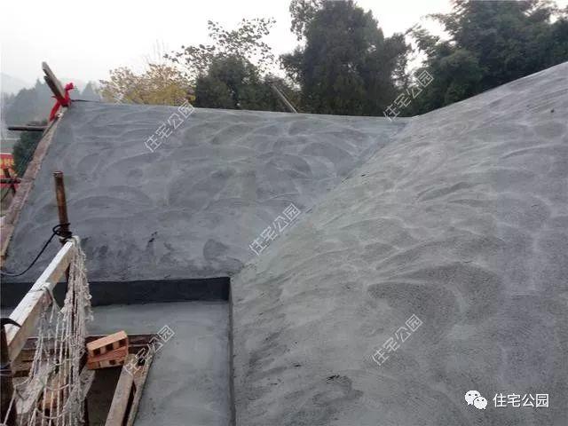 成都42万自建二层小别墅,这让一般包工头抓狂的坡屋顶啊!