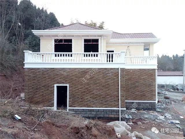 成都42万自建二层小别墅,这让一般包工头抓狂的坡屋顶啊!