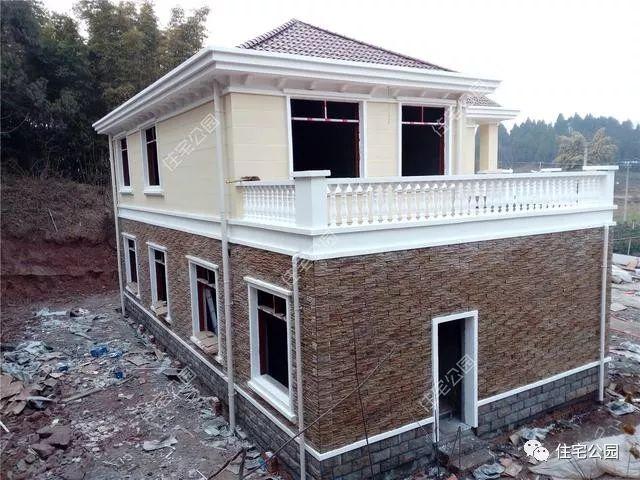 成都42万自建二层小别墅,这让一般包工头抓狂的坡屋顶啊!